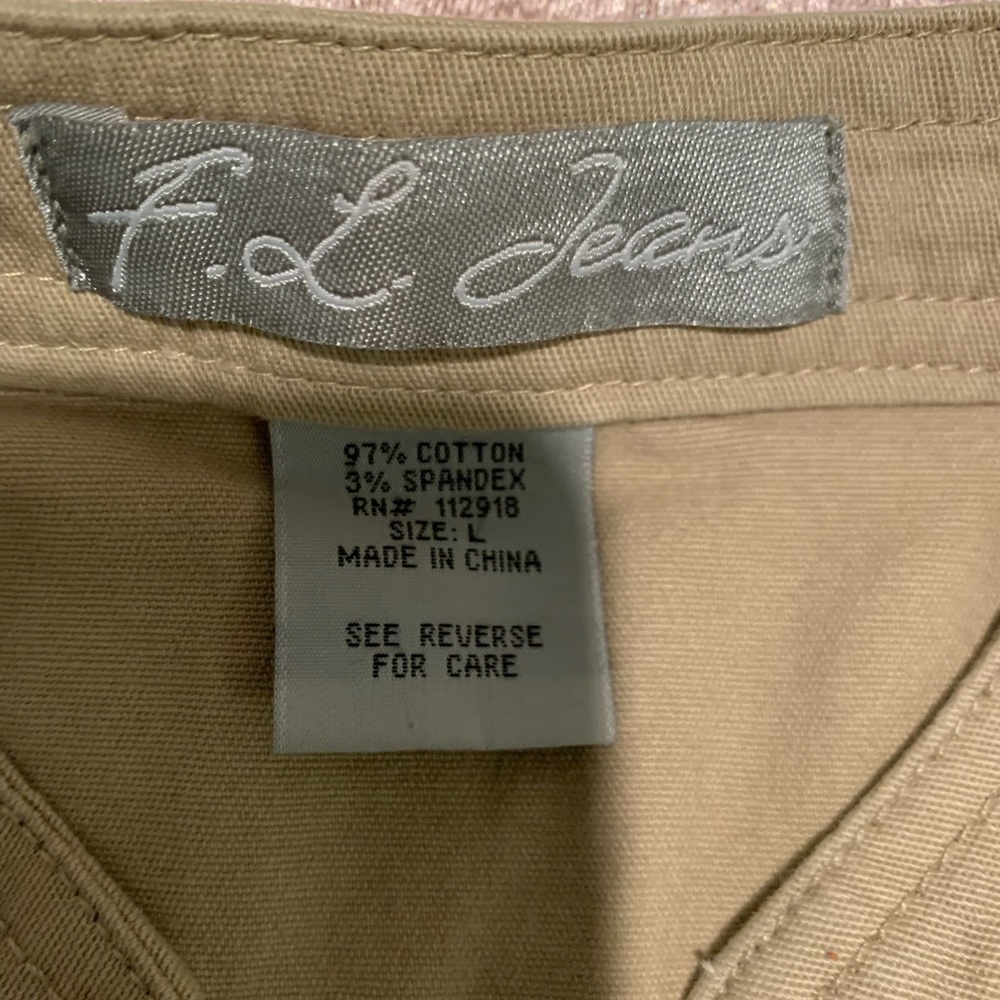 Adorable Cropped jacket - Picture 3 of 3